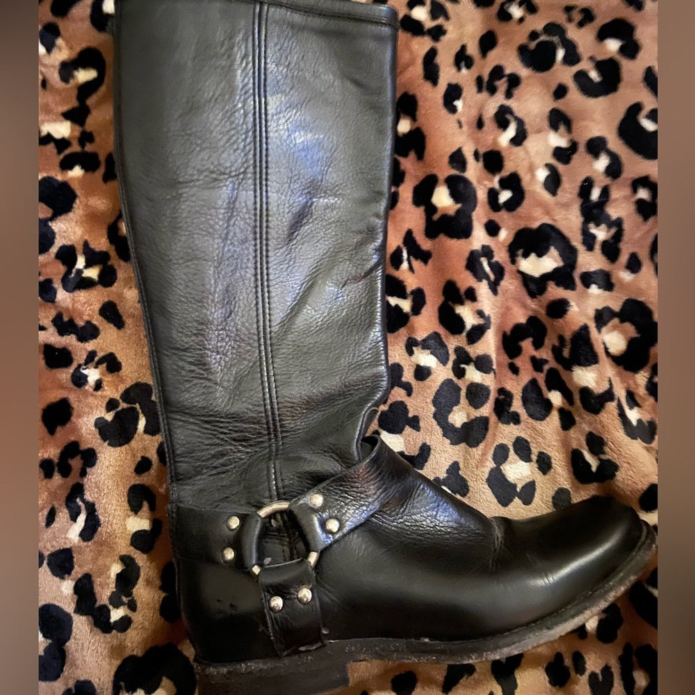 Black leather Frye boots